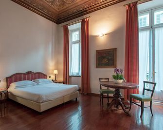 Hotel Bologna - Turin - Sovrum