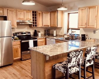 Durango Colorado Four Bedroom Two Bathroom Home - Durango - Mutfak