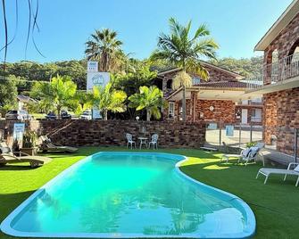 Gosford Palms Motor Inn - Gosford - Pool
