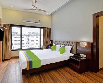 Treebo Sky Point - Siliguri - Slaapkamer
