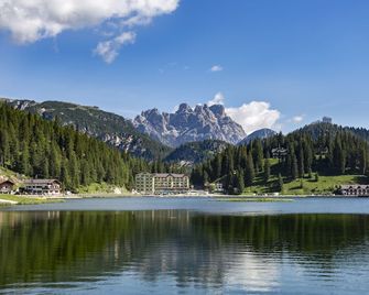 Grand Hotel Misurina - Misurina - Outdoors view