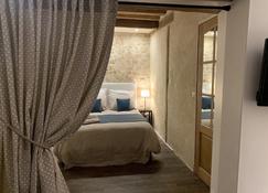 Le Petit Hameau de Chantilly - Studio Chic et Charme au Coeur de Chantilly - Classé 3 étoiles - Chantilly - Bedroom