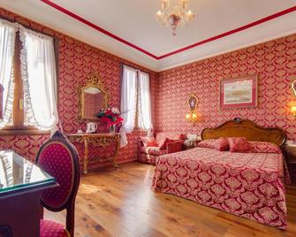Antica Locanda Sturion Residenza d'Epoca - Venice - Bedroom