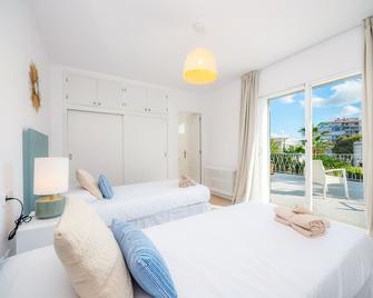 Villa Son Veri de la Marina - Llucmajor - Bedroom
