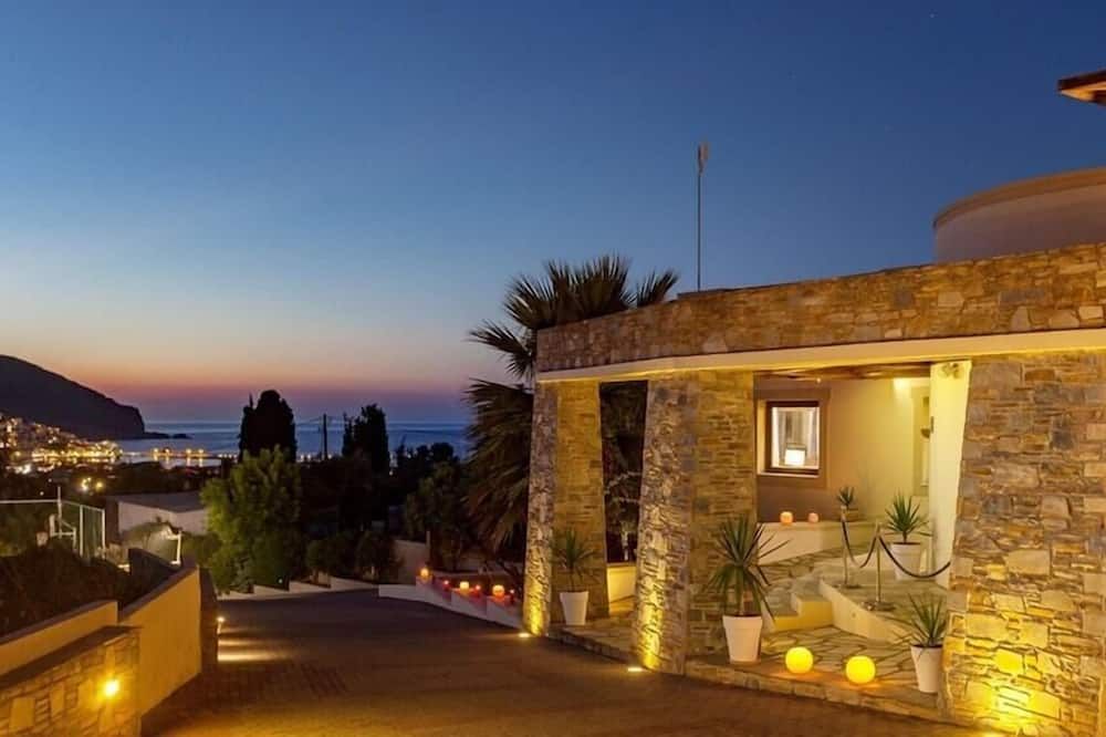 Skopelos Holidays Hotel - Skopelos