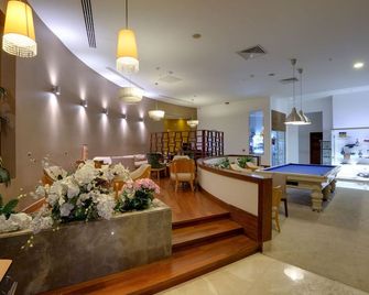 Baia Bursa Hotel - Bursa - Front desk