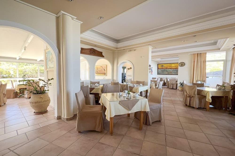 ماتيلدا هوتل