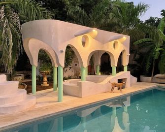 Calle Ouvert - Mérida - Uima-allas