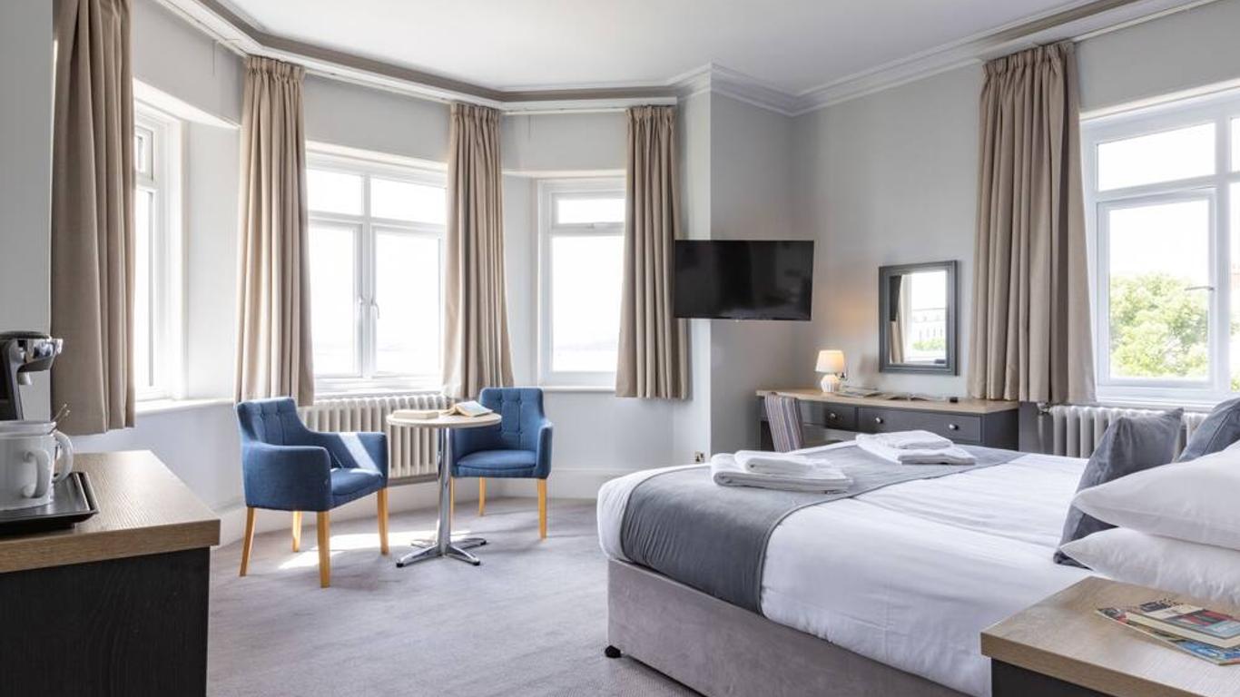 ذا إمبيريال هوتل