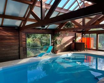 Maison avec piscine et sauna à Vire - Vire Normandie - Bazén