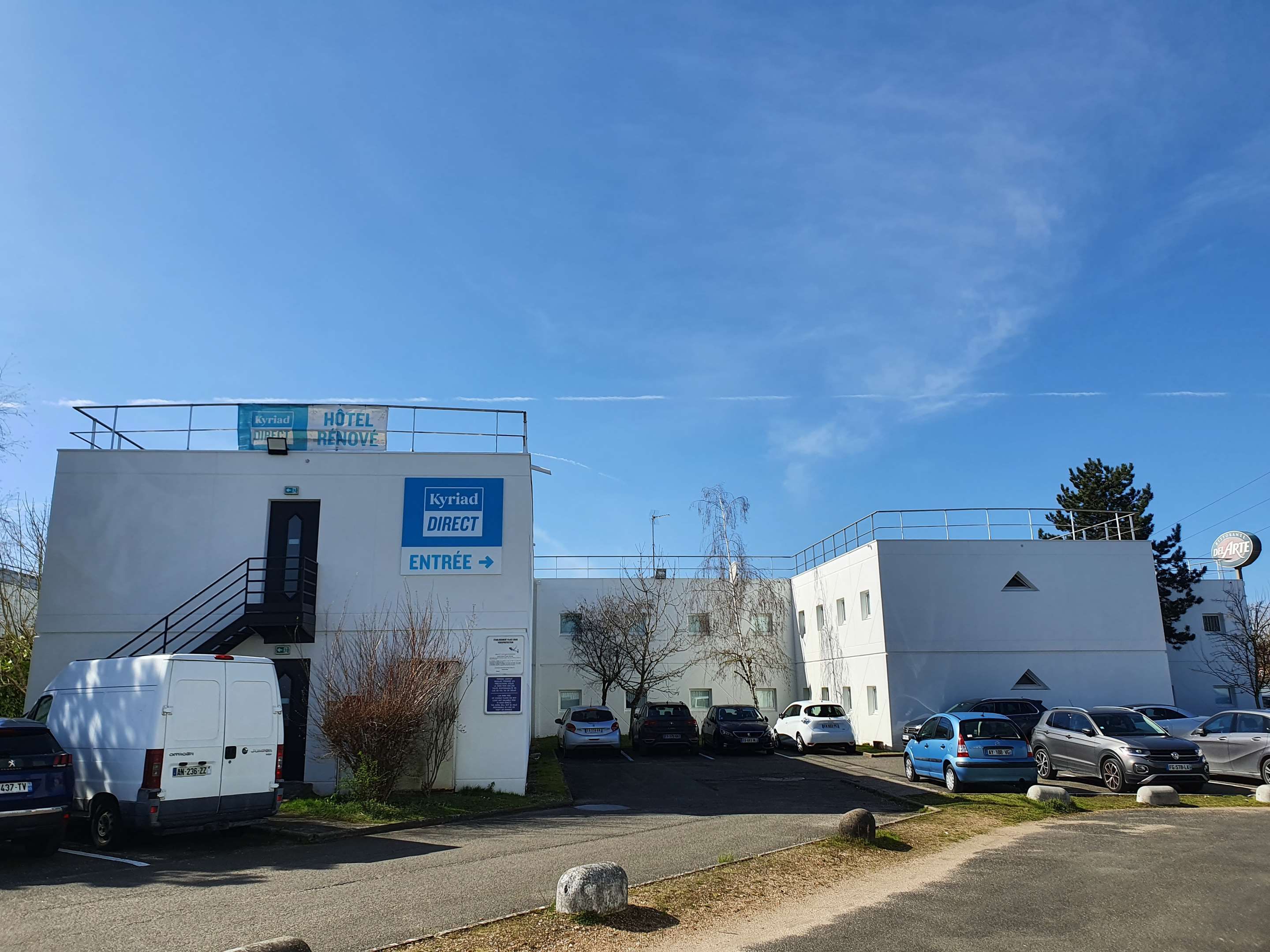 Kyriad Direct Orleans - Olivet - La Source