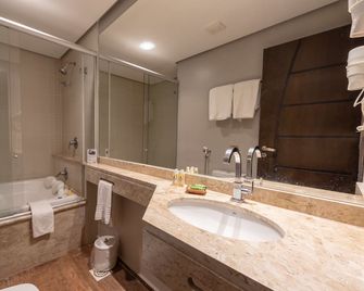 Class Hotel Pouso Alegre - Pouso Alegre - Baño