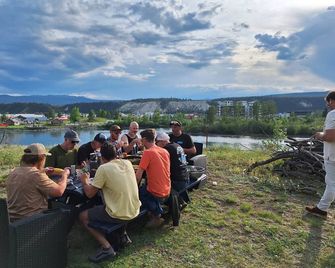 Yukon River Farm - Whitehorse