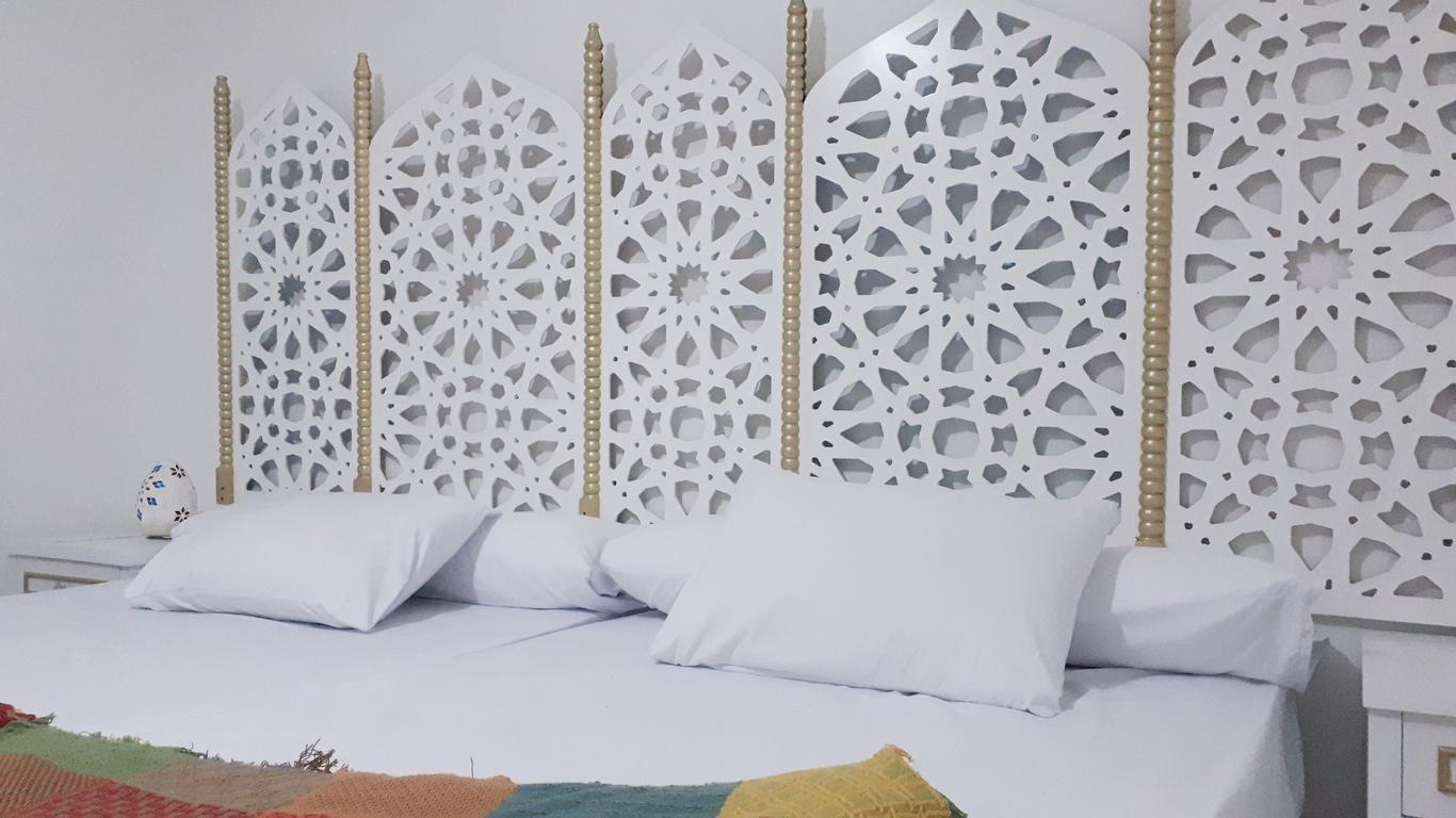 Arabian Nights Pyramids Guesthouse