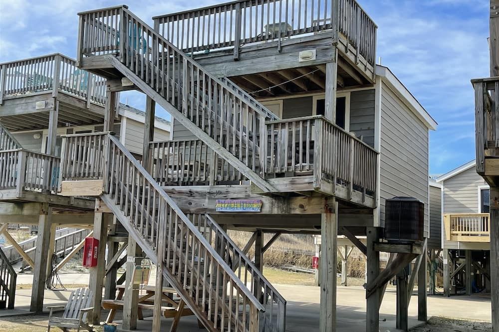 Outdoors view view of 19 Oceans Door West Condo