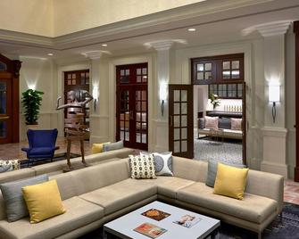 Hotel Colonnade Coral Gables, Autograph Collection - Корал-Ґейблз - Вітальня