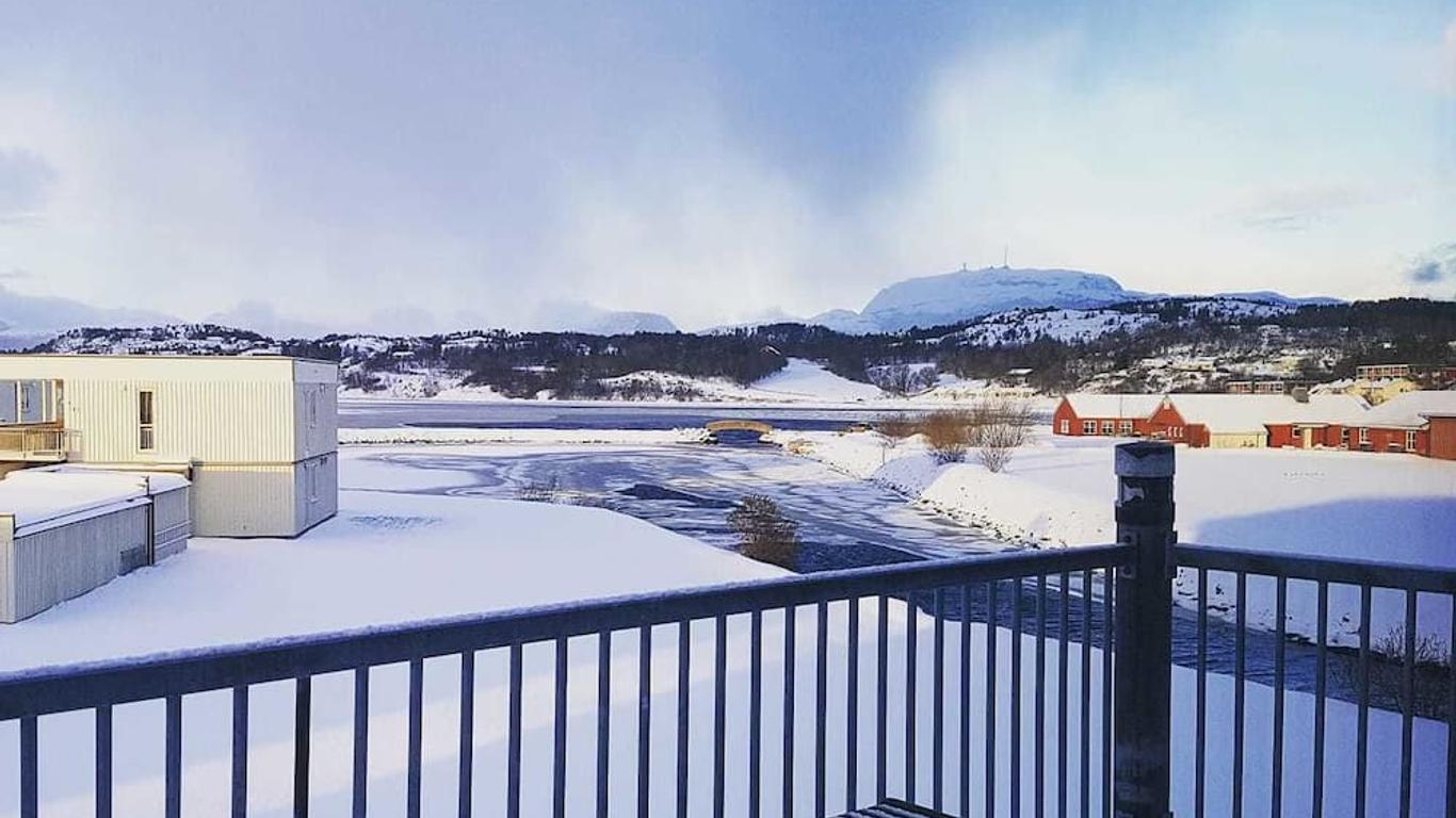 بيوجين هوتل