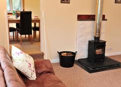 The Studio Holiday Cottage is set in an ideal location to visit Scotland. - Pitlochry