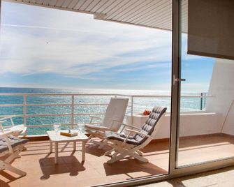Amazing Sea View Near Barcelona - Sant Pol de Mar - Balcony