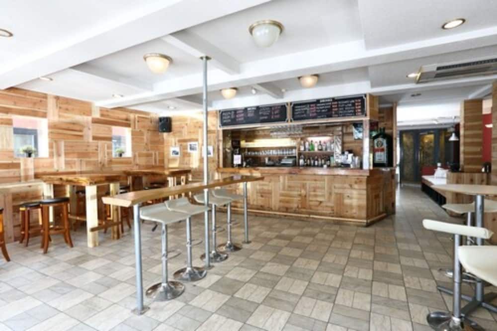 هاكوبا جوندولا هوتل