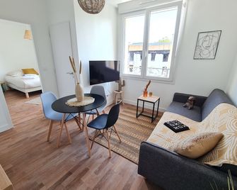 Le Poulorio 7 - T2 - Proche Gare By Locly - Lorient - Salon