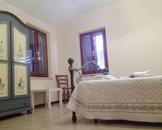 I Tre Filari - Recanati - Schlafzimmer