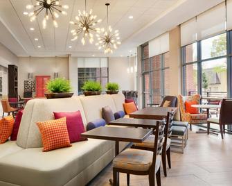 Home2 Suites by Hilton Birmingham Downtown - Birmingham - Nhà hàng