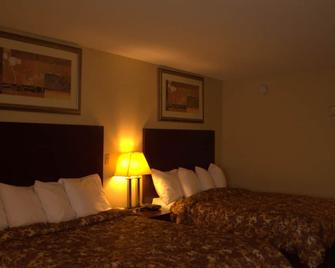 Rodeway Inn & Suites - East Windsor - Slaapkamer