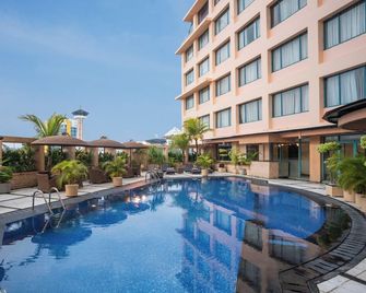 Hotel Ciputra Semarang - Σεμαράνγκ
