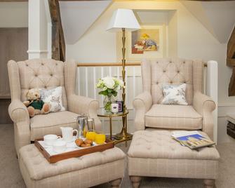 Lords Of The Manor - גלוצ'סטר - סלון