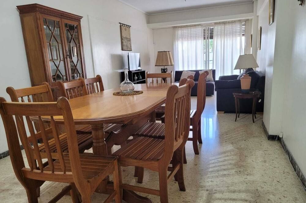 I Rent A Whole Apartment In Collegiales - بوينس أيرس - غرفة طعام