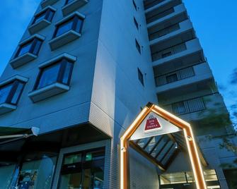 Apartment Hotel Dig The Osaka - Suita - Building