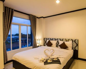 Leelawadee Grand Hotel - Udon Thani - Sovrum
