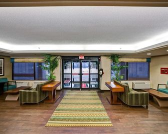 Hampton Inn Milford - Milford - Lounge