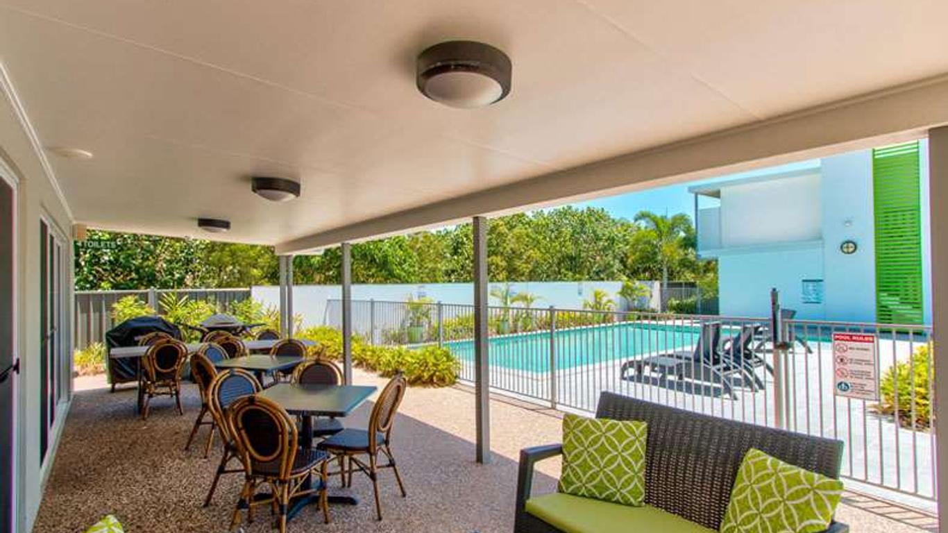 Mackay Oceanside Central Hotel