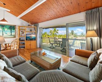 Big Island Keauhou Resort 125 by Coldwell Banker Island Vacations - Kailua-Kona - Living room
