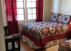 Sunset Inn And Suites - Fredericksburg - Κτίριο