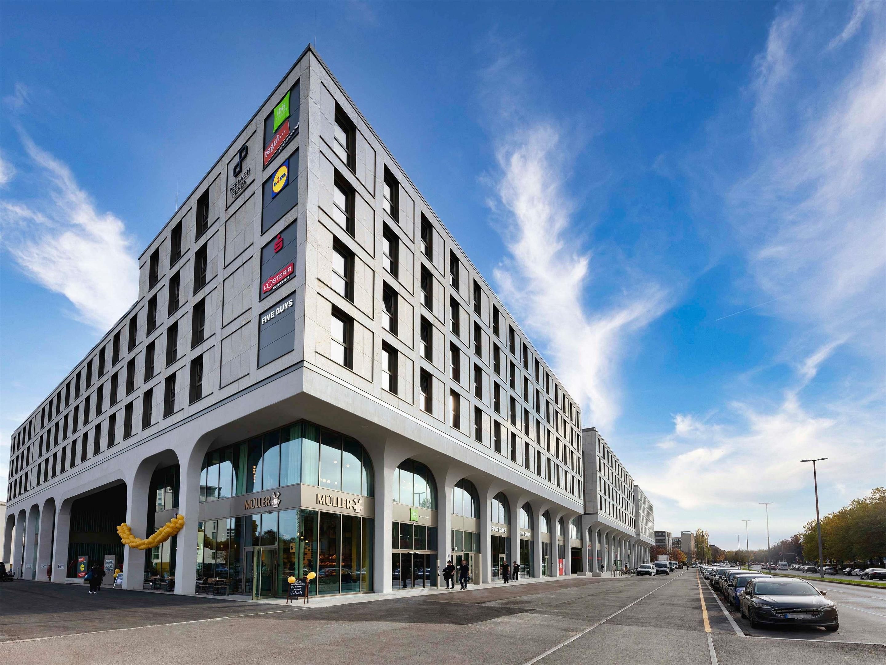 ibis Styles München Perlach - Múnich - Edificio