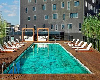 Wanda Vista Istanbul - Estambul - Piscina