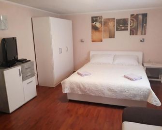 Apartman Tihana - Crikvenica - Bedroom