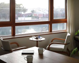 Sango Katase Guest Rooms - Fujisawa - Comedor