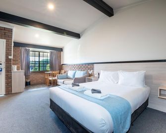 Olde Tudor Hotel - Launceston