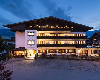 Der Pinzger - Stumm - Building