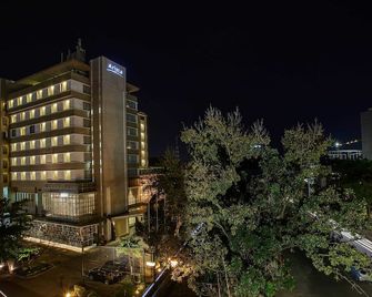 The Arista Hotel Palembang - Palimbão - Edifício