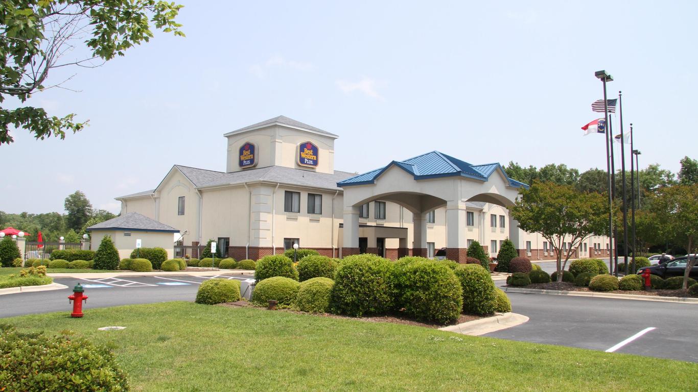 Best Western Plus Suites-Greenville