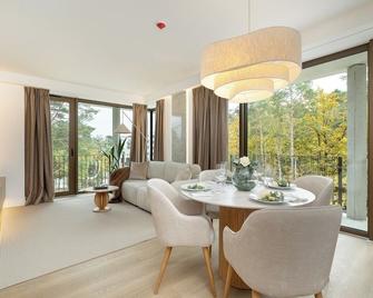Loft Premium Apartments by Baltic Home - Świnoujście - Sala pranzo