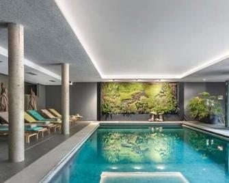 Hotel Wellness Eau de Roche - Durbuy - Pool