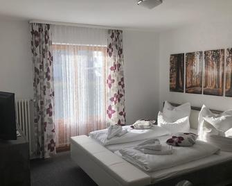 Gästehaus Birke - Titisee-Neustadt - Schlafzimmer
