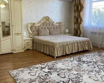 Paradise Villa - Taldykorgan - Bedroom