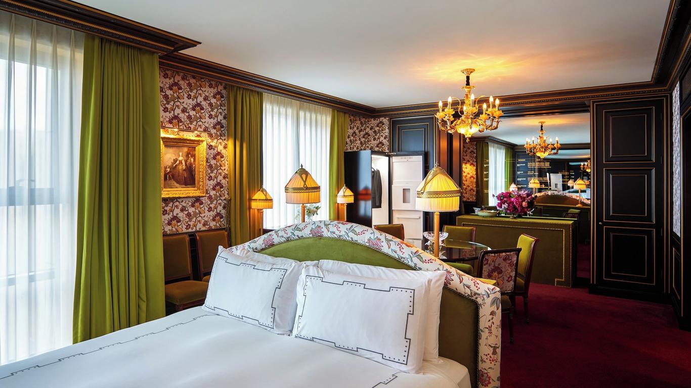 L'Escape Hotel
